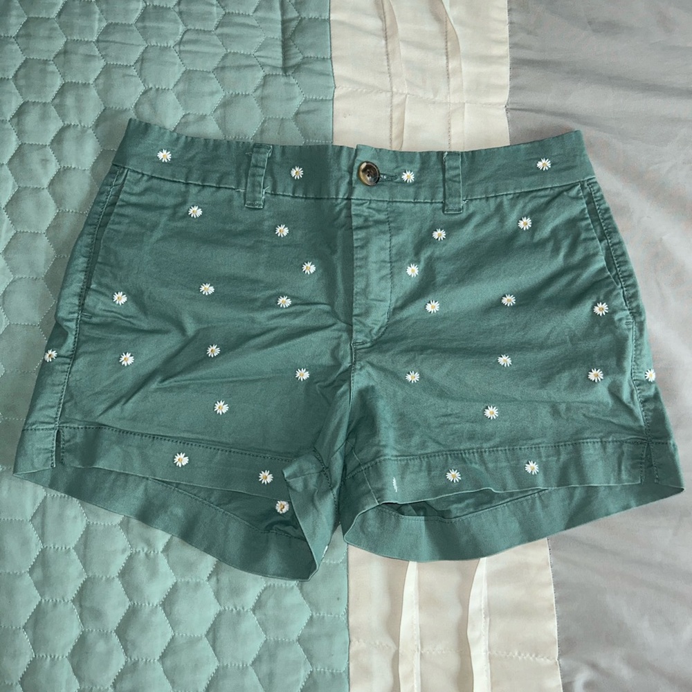 Old Navy Daisy Shorts